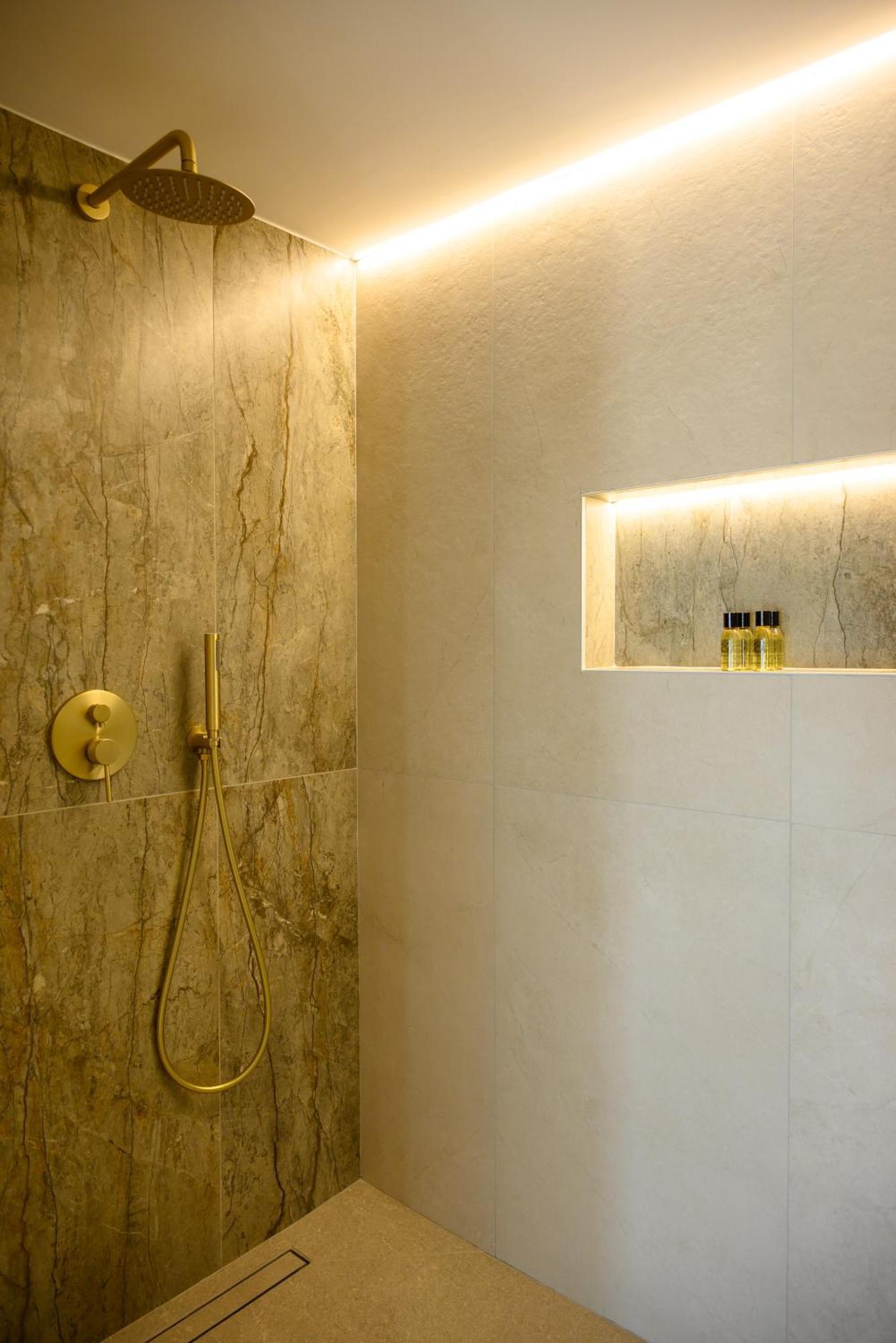 Apartment αntheon 3