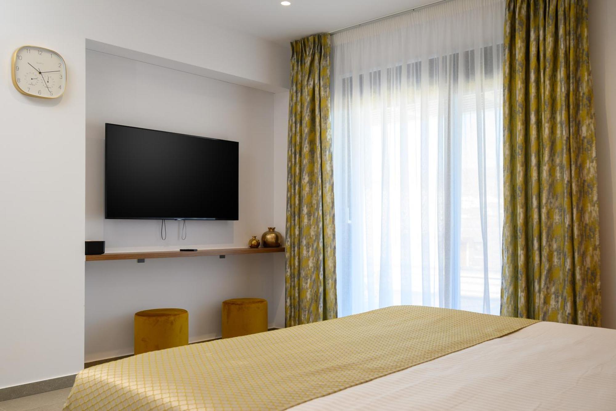 αntheon 3 * Agios Nikolaos (Crete)